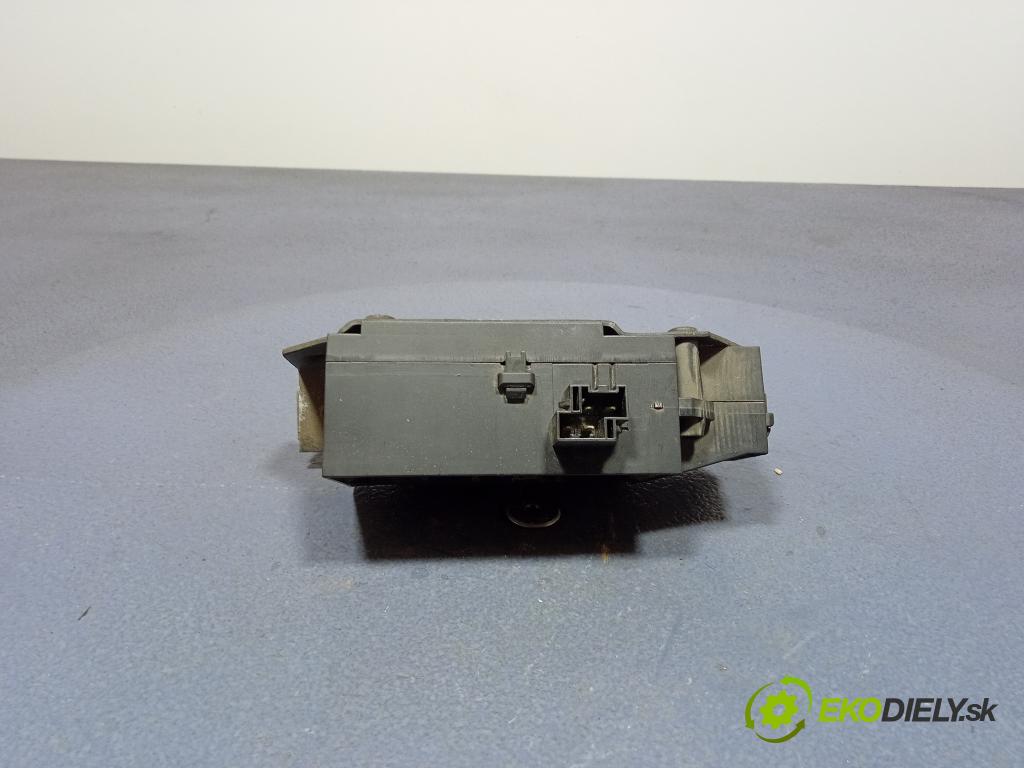Opel Vectra 2008 zámek Klapky: kufr 92202968