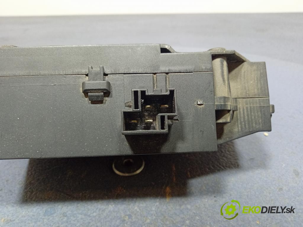 Opel Vectra 2008 zámek Klapky: kufr 92202968