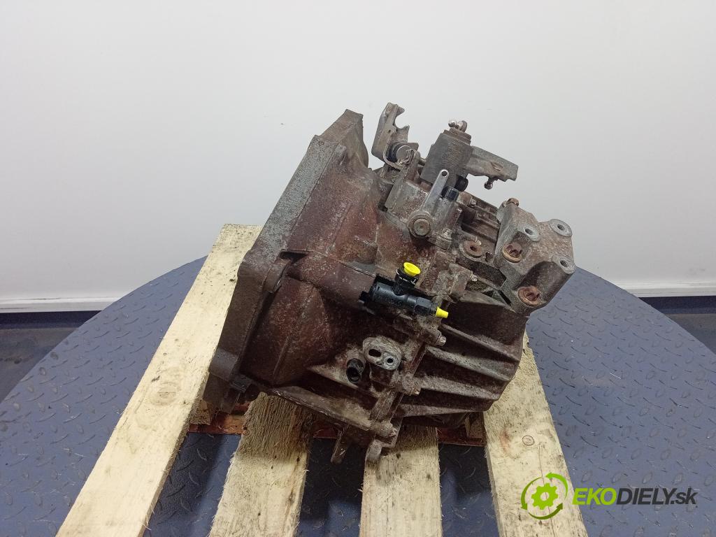 Opel Vectra 2008 prevodovka Manualna M32
