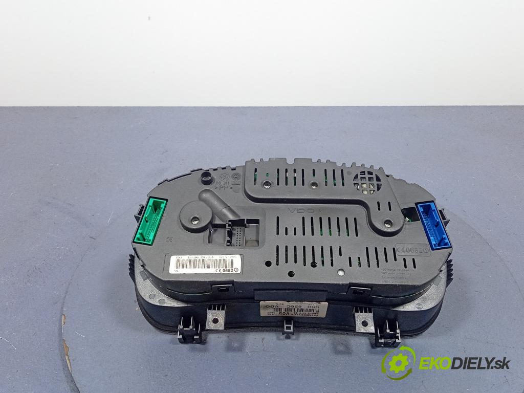 Volkswagen Bora 1.9 tdi 2001 prístrojovka/ budíky 1J5920826C