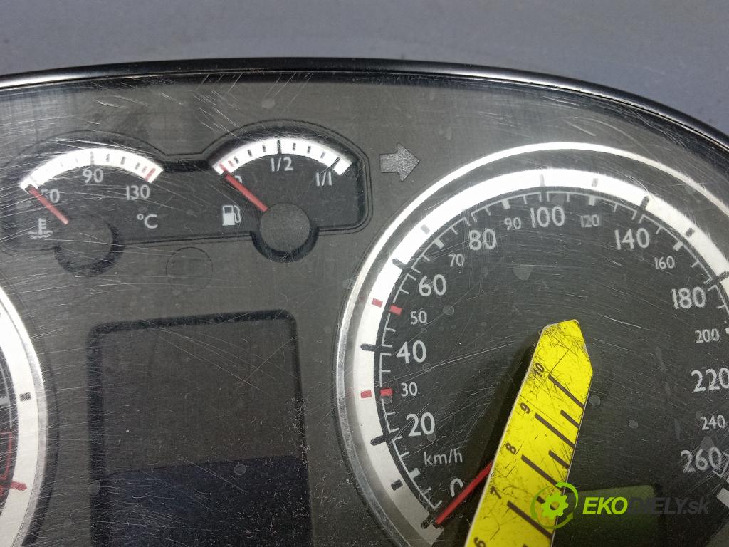 Volkswagen Bora 1.9 tdi 2001 prístrojovka/ budíky 1J5920826C
