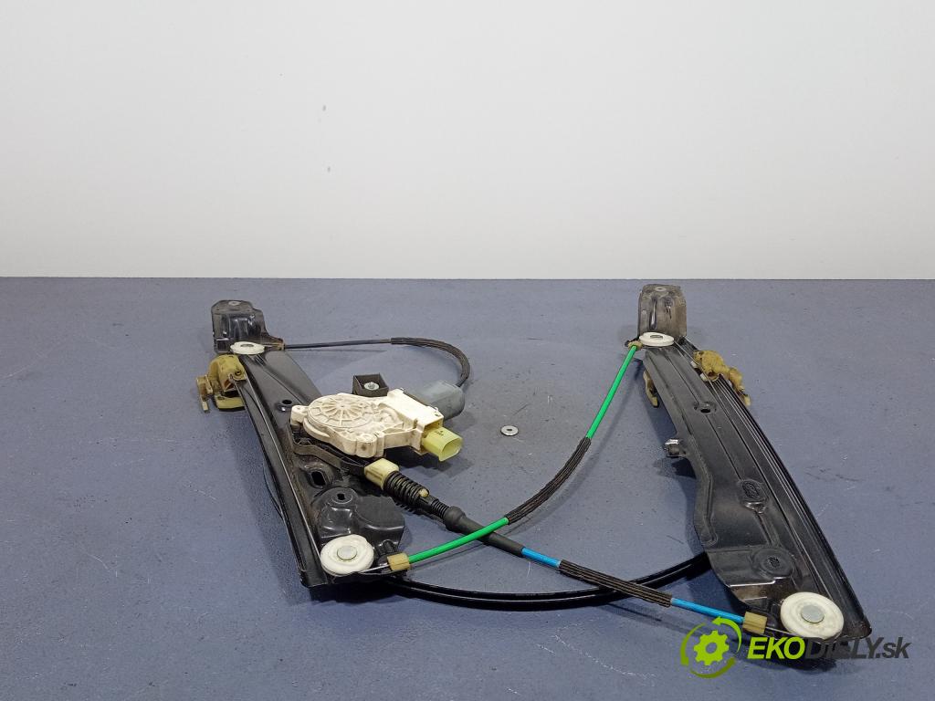 Bmw Seria 5 2010 mechanismus stahování Sklenka: před v pravo: 7182132