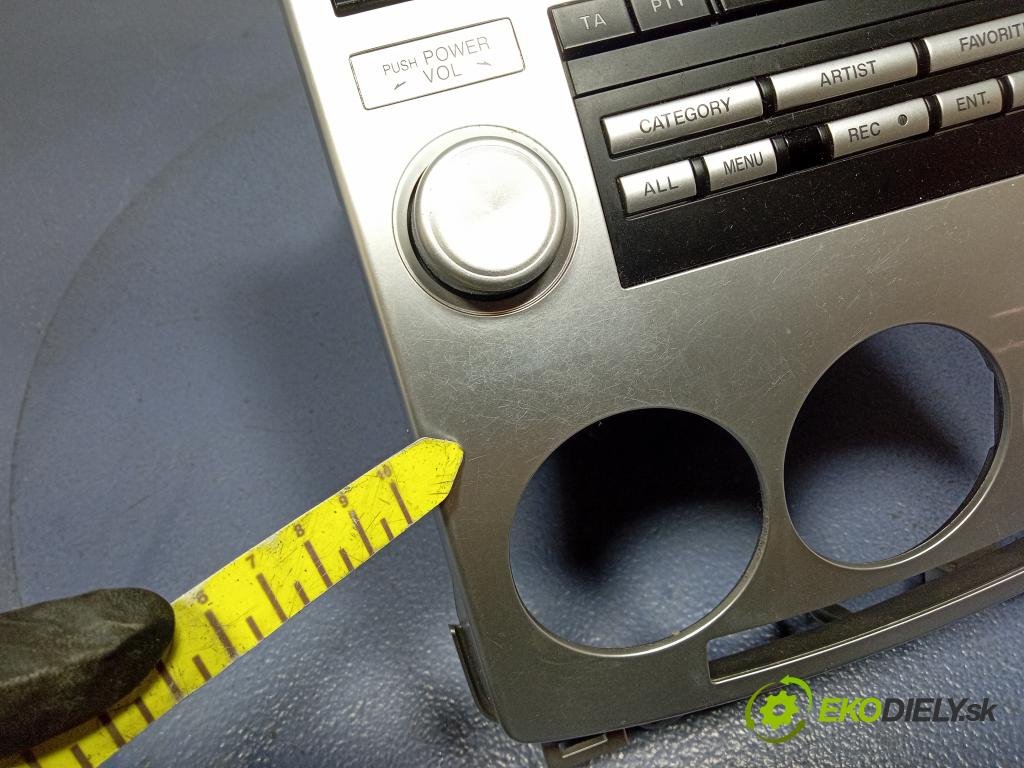Mazda 5 2005 Radio I Navigácia: CC5066AT0