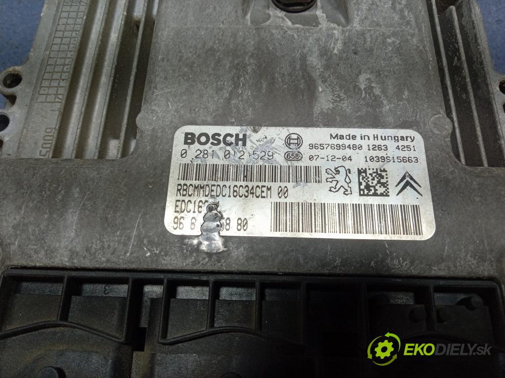 Peugeot 207 2008 riadiaca jednotka Motor: 0281012529