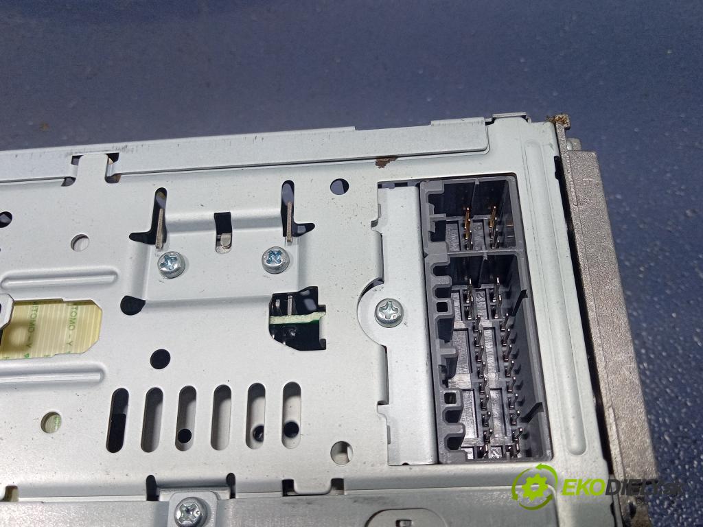 Chrysler Sebring 2005 Radio I Navigácia: P05091610AB