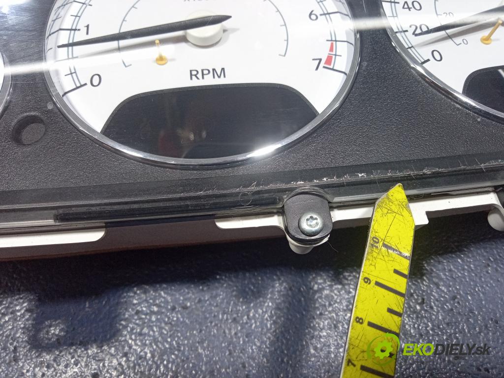 Chrysler Sebring 2005 prístrojovka/ budíky P04602474AC