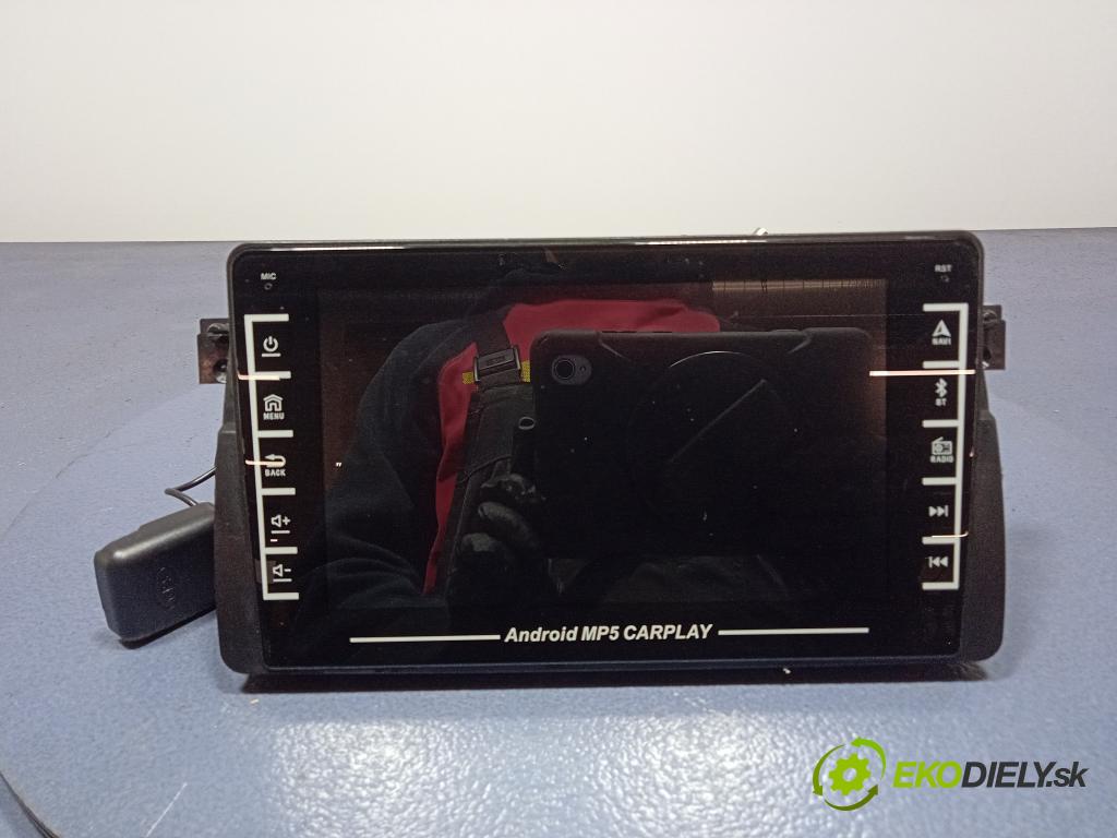 Bmw Seria 3 2003 Radio I Navigácia: MKD TS7
