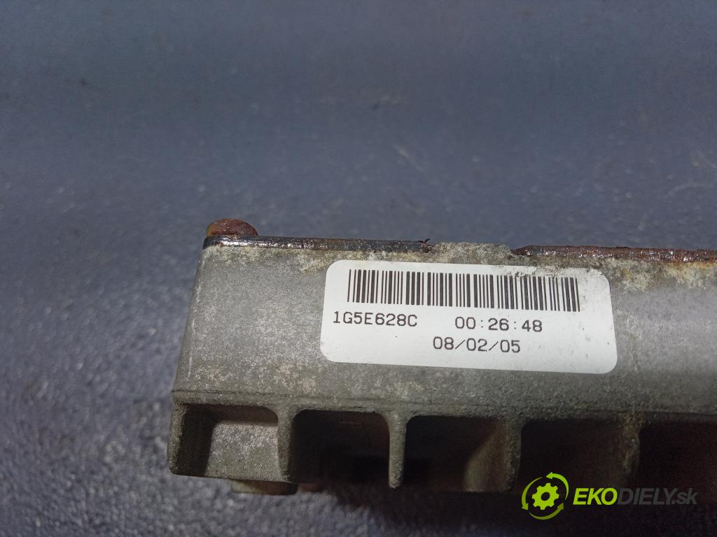 Chrysler Sebring 2005 riadiaca jednotka Motor: P04896575AD