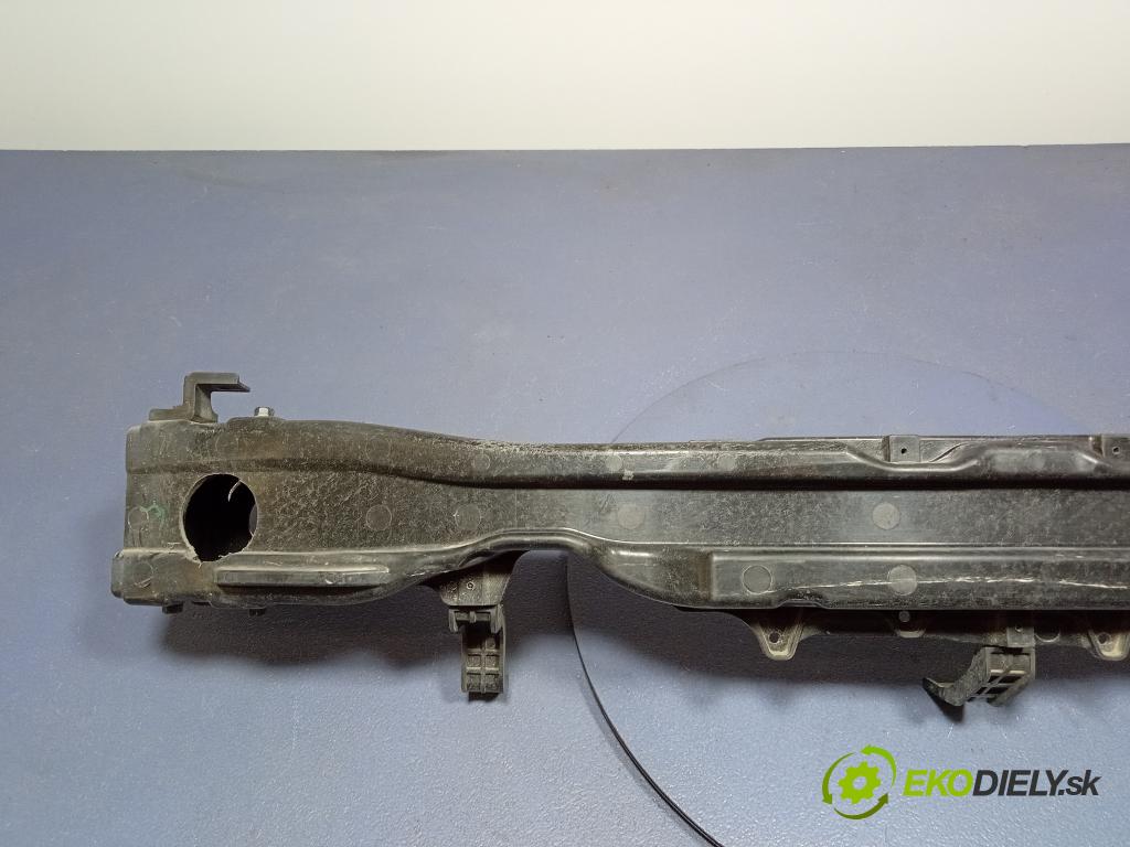 Hyundai I30 2023 výztuha narazník Zad: 86631-G4600