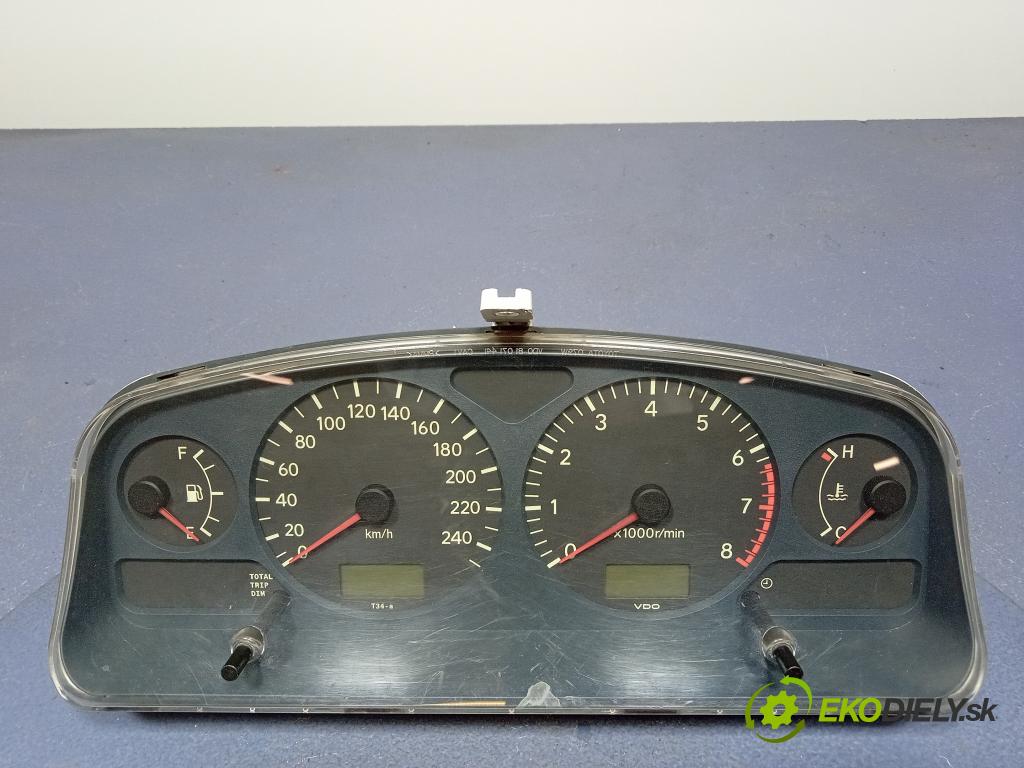 Toyota Avensis 1.6 1999 prístrojovka/ budíky 83800-05230