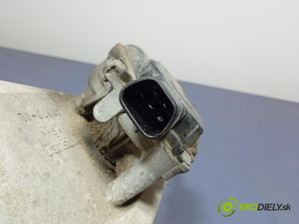 Subaru Forester 2.0 kat 2007 mechanismus motorek Stěrače: před 01