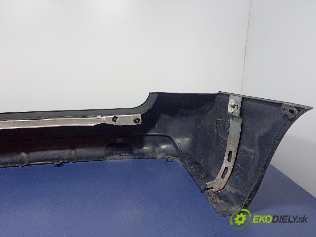 Subaru Forester 2007 nárazník Zad: 01