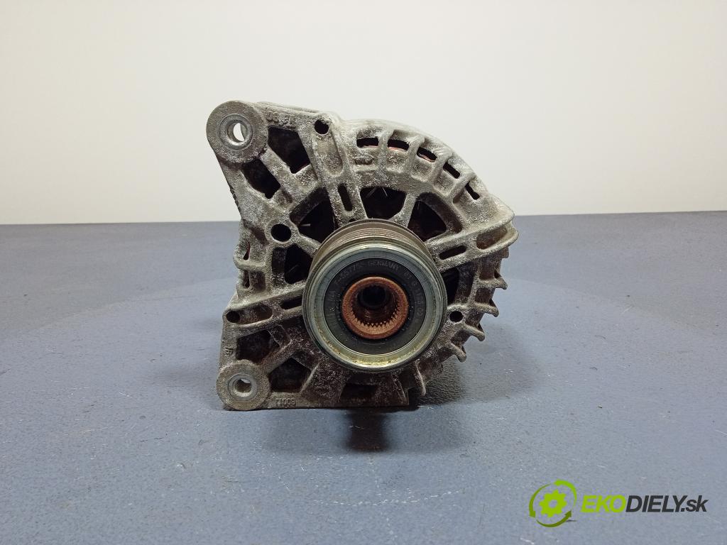 Dacia Sandero 2012 Alternator 231003831R