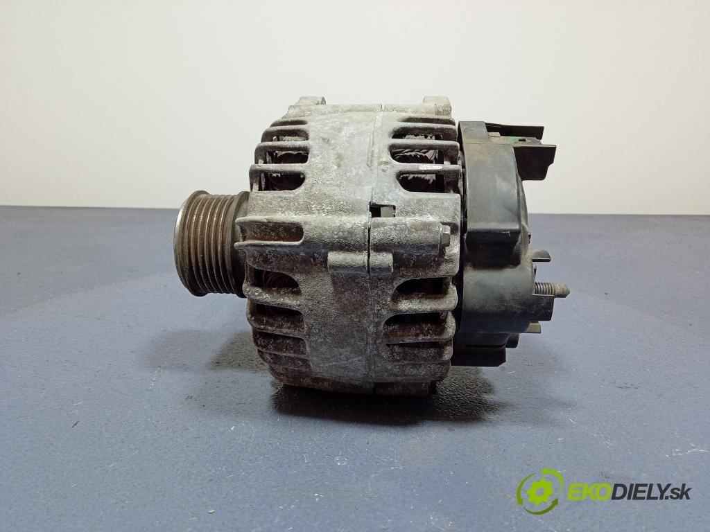 Dacia Sandero 2012 Alternator 231003831R
