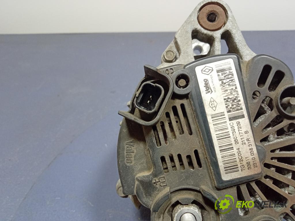 Dacia Sandero 2012 Alternator 231003831R