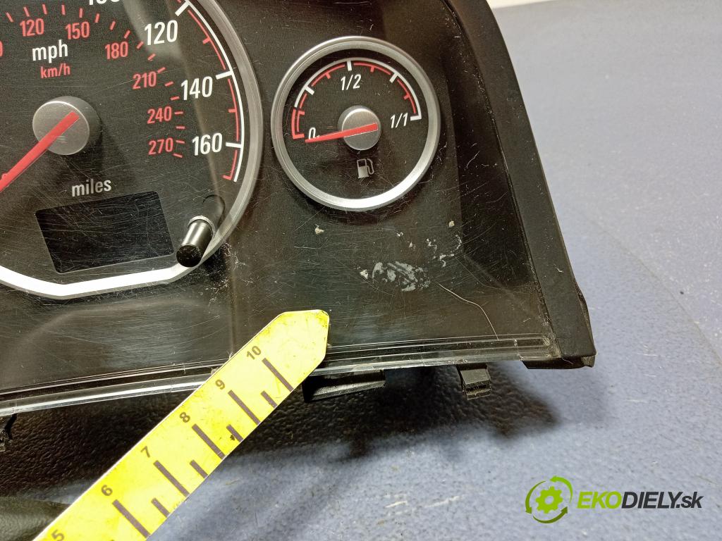 Opel Vectra-c 2008 prístrojovka/ budíky 13193044RF