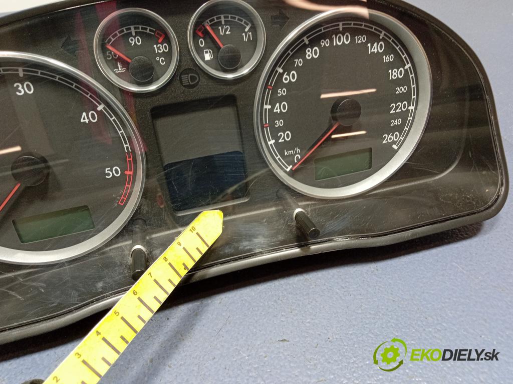 Vw Passat 2004 Přístrojová deska 3B0920829A