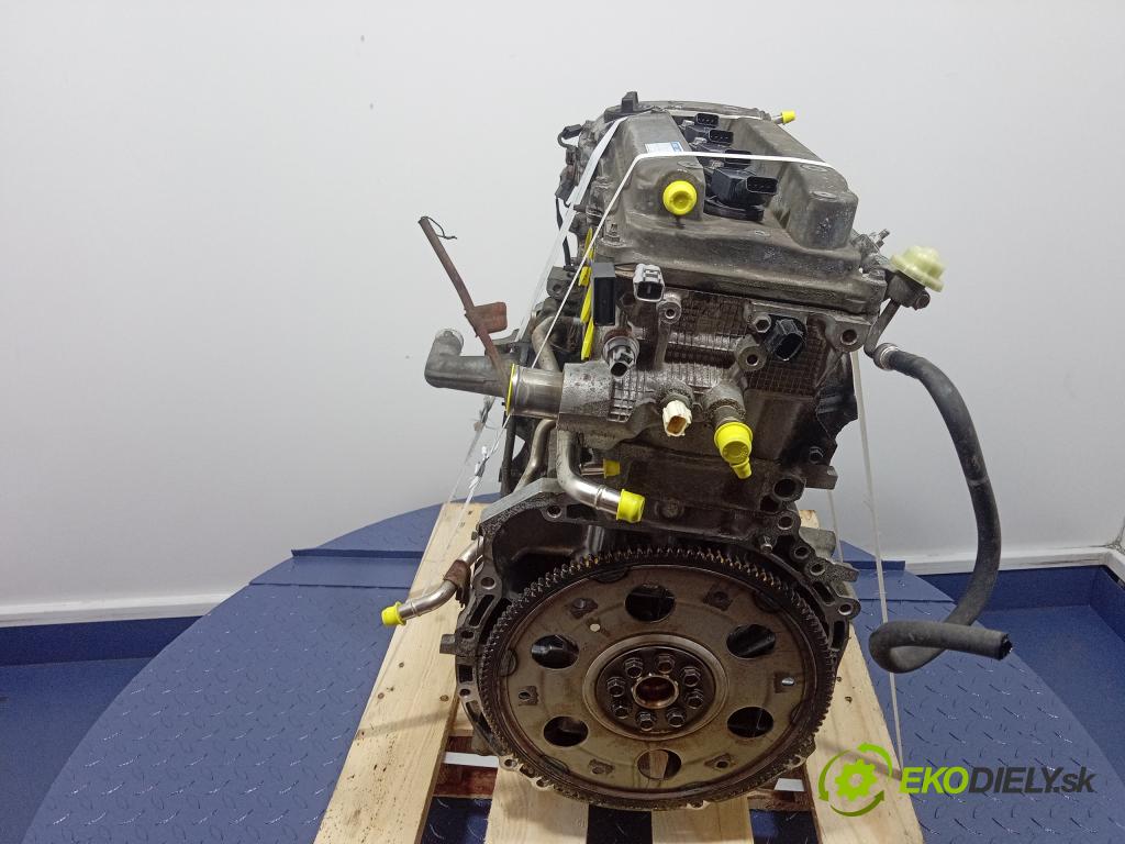 Toyota Rav-4 2004 motor Benzín: 2AZ-FE