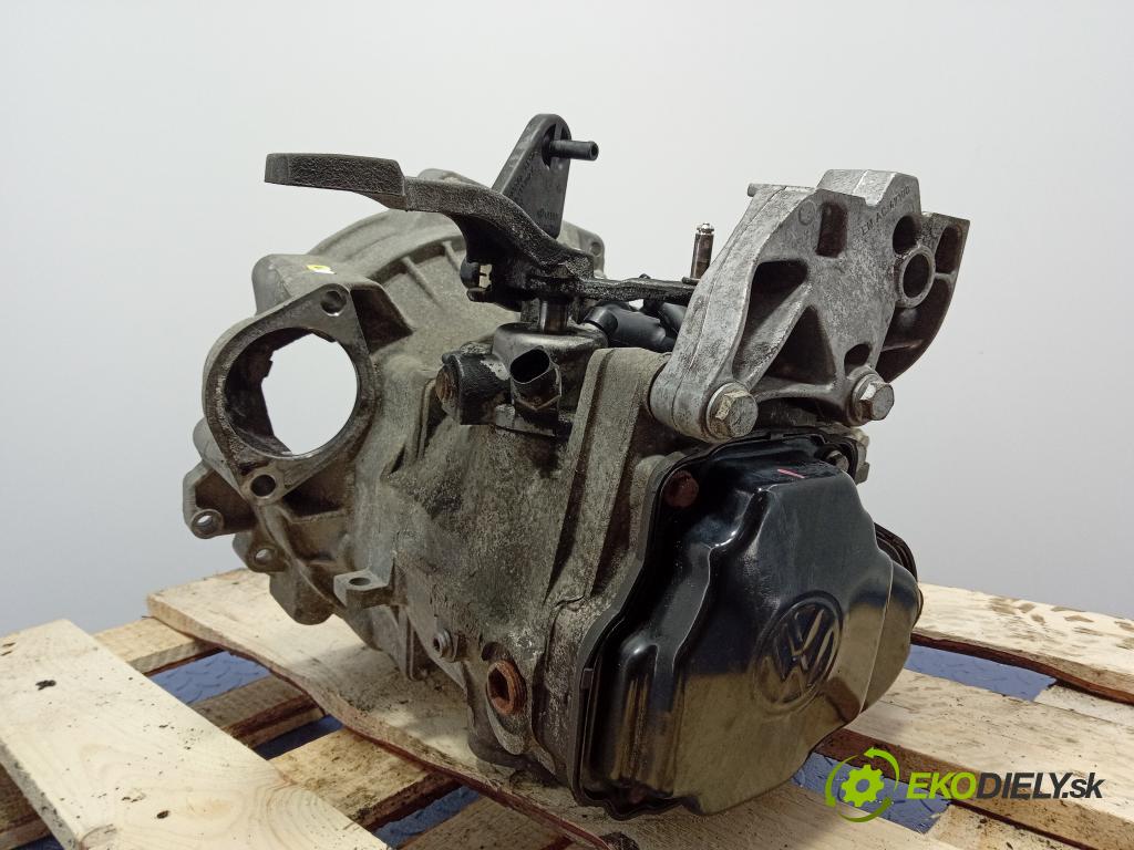 Volkswagen Golf 2009 prevodovka Manualna JCR