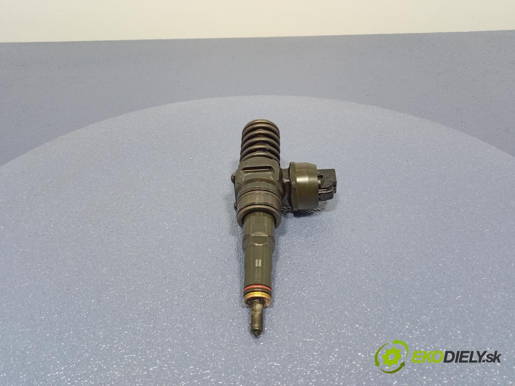Volkswagen Golf 2009 vstrek 038130073AG