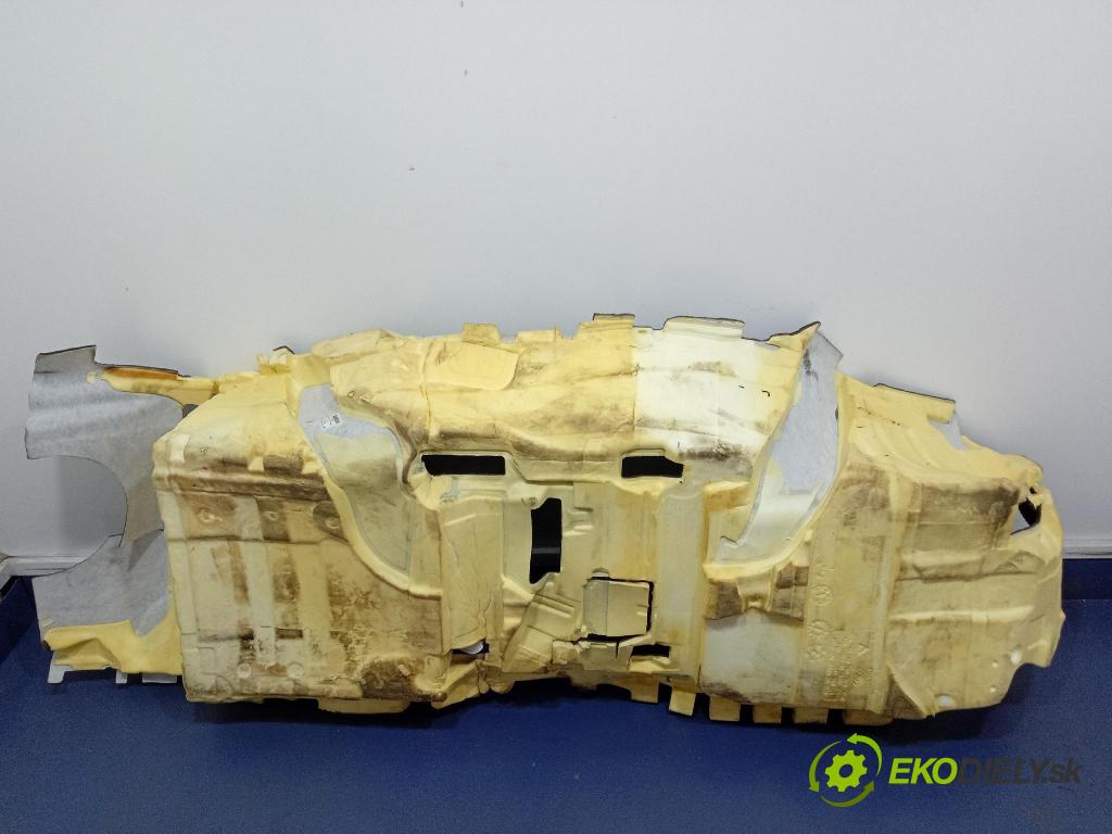 Porsche Panamera 2017 koberec do auta 971863101AM