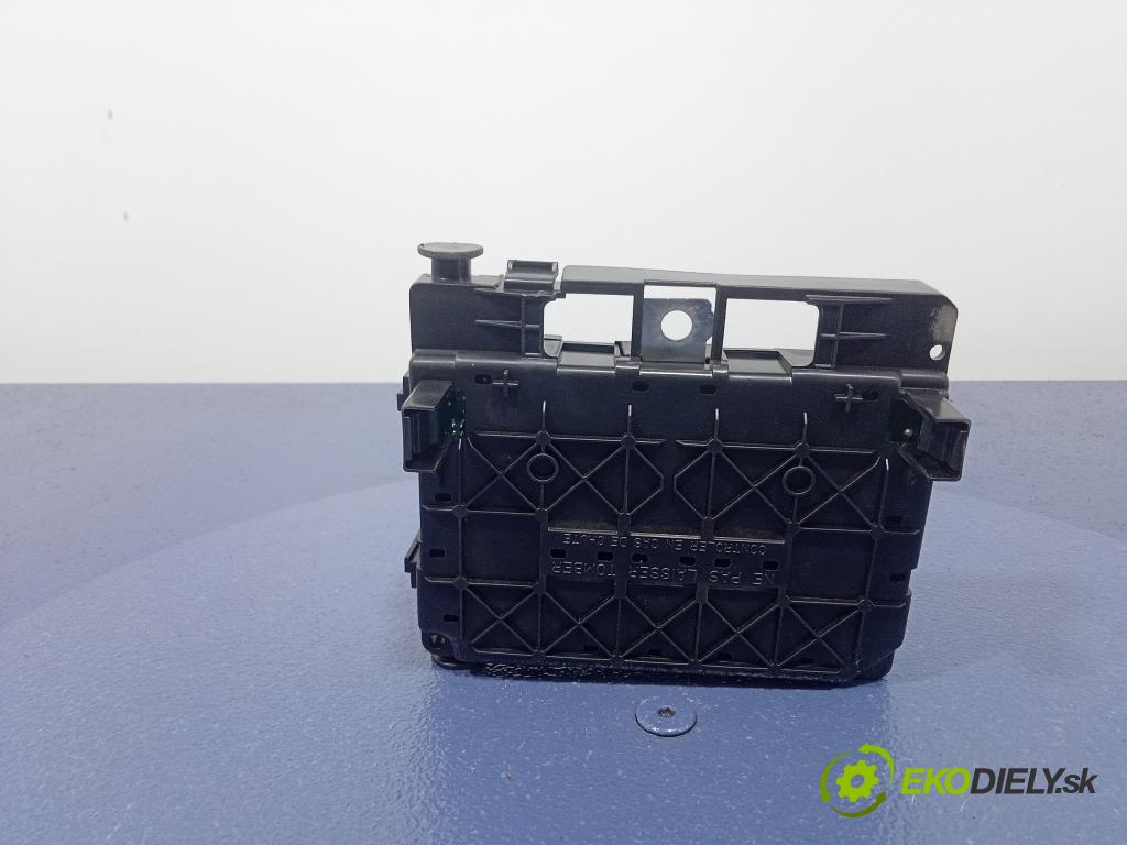 Citroen Berlingo 2005 skříňka Pojistky 9650618580