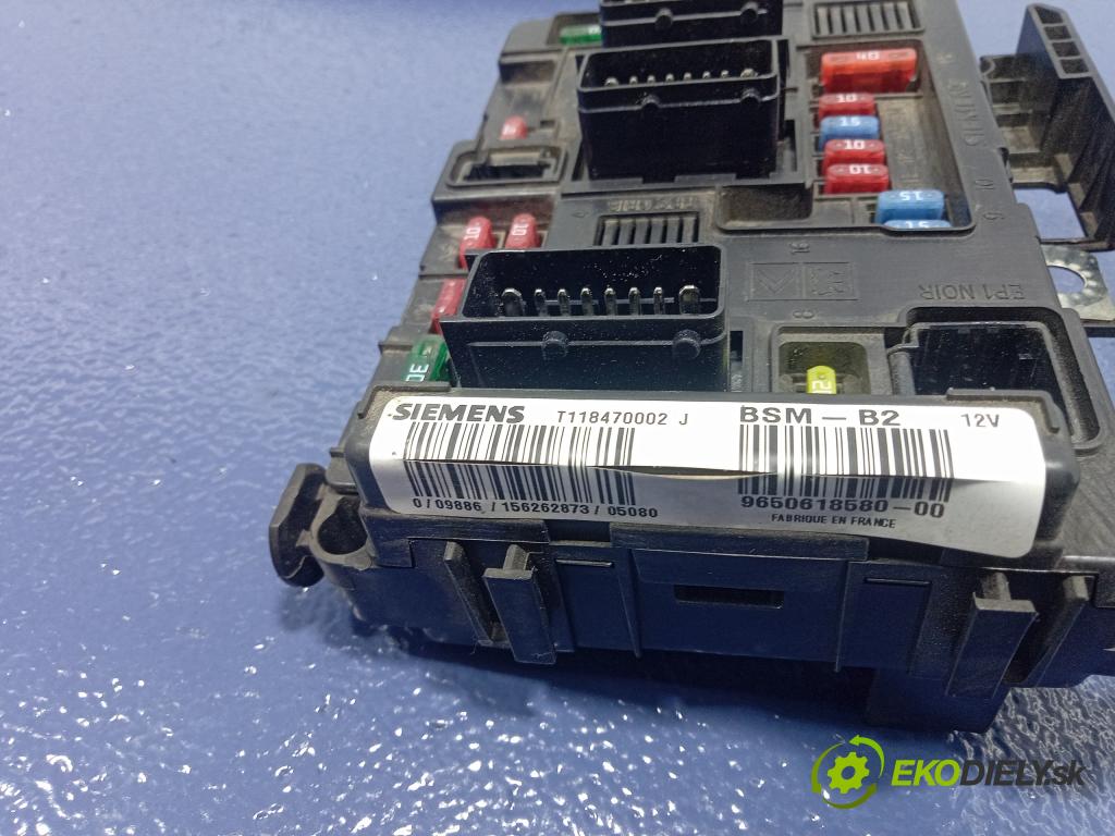 Citroen Berlingo 2005 skříňka Pojistky 9650618580