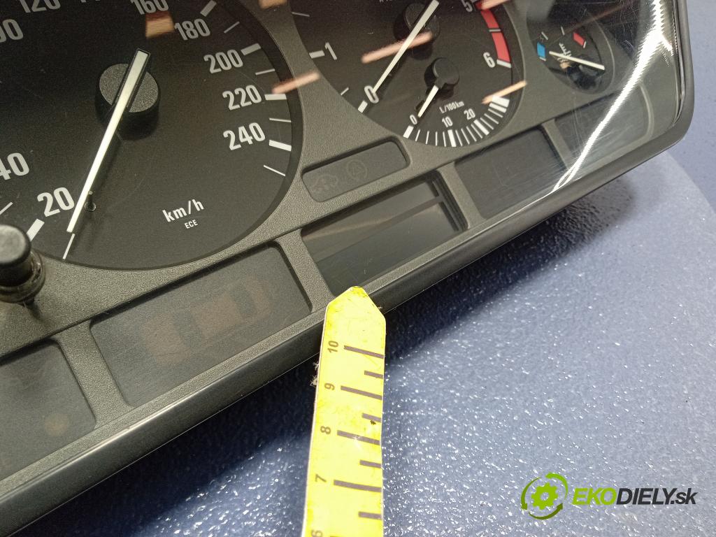 Bmw Seria 5 1998 prístrojovka/ budíky 8375675