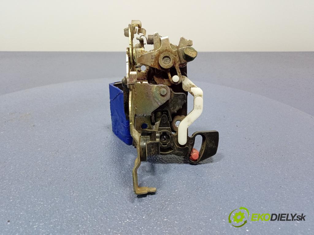 Kia Picanto 2004 zámek dveře před Levý: 01