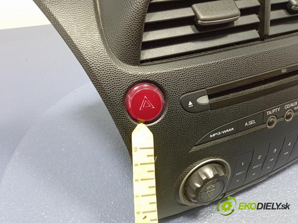 Honda Civic 2006 Radio I Navigácia: 39100SMGG014M1