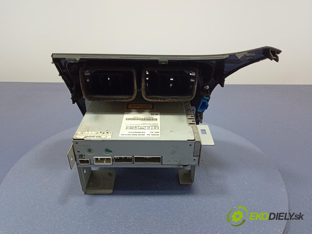 Honda Civic 2006 Radio I Navigácia: 39100SMGG014M1