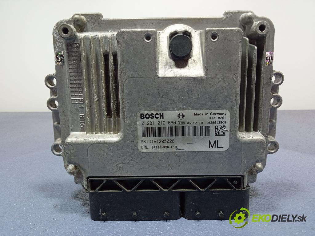 Honda Civic 2006 riadiaca jednotka Motor: 37820-RSR-E13