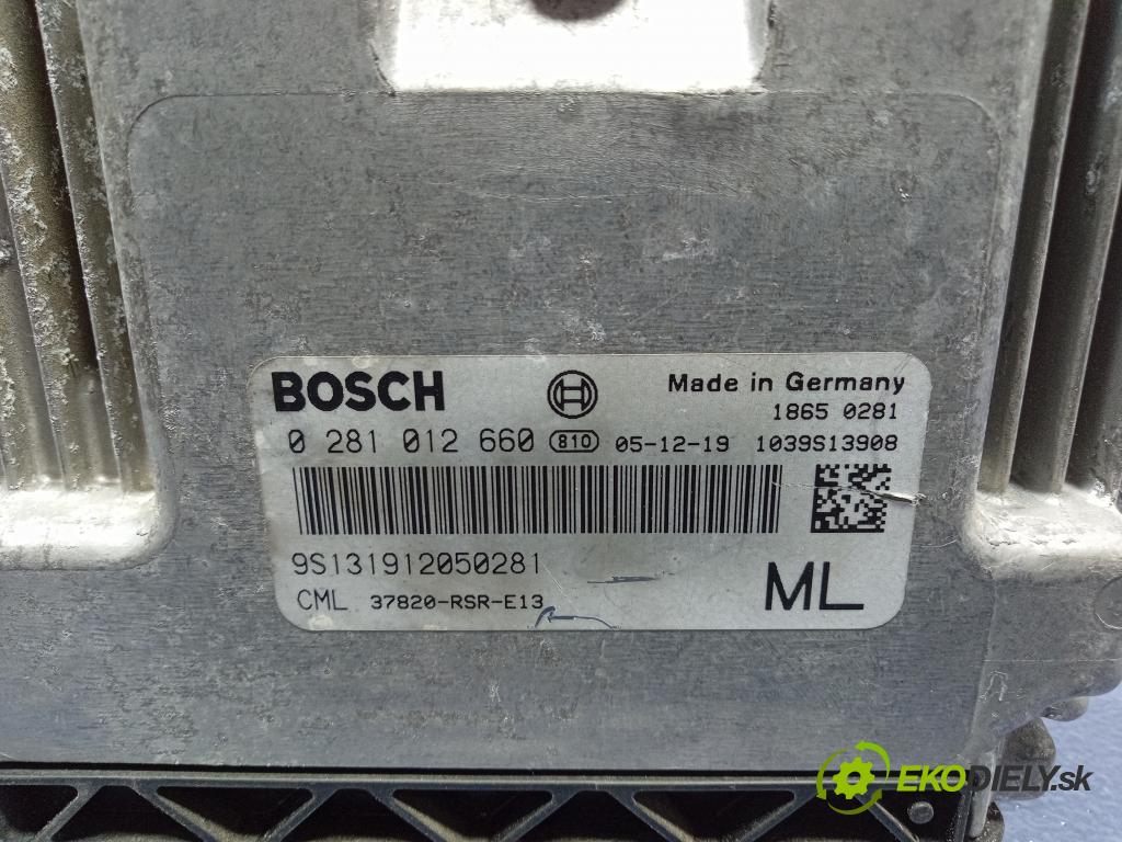 Honda Civic 2006 riadiaca jednotka Motor: 37820-RSR-E13