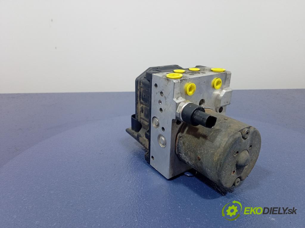 Toyota Avensis 2.0 sol 2004 čerpadlo ABS x 89541-05073