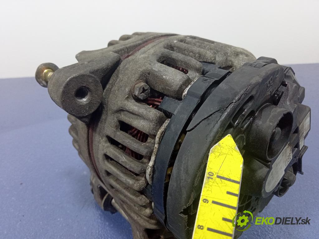Toyota Avensis 2.0 sol 2004 Alternator 0124325085
