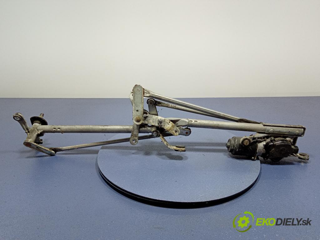 Honda Civic 2006 mechanismus motorek Stěrače: před 01