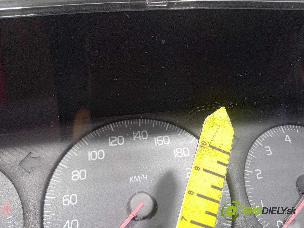 Volvo S70 1997 prístrojovka/ budíky 9148926