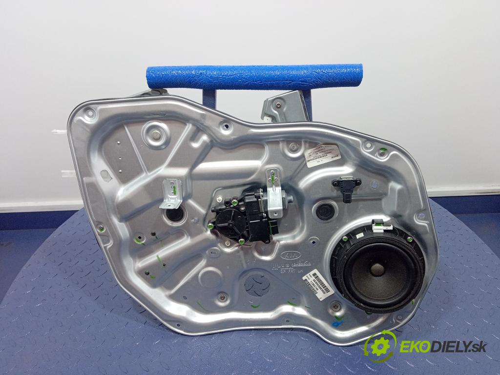 Kia Sorento 2014 mechanismus stahování Sklenka: před Levý: 01