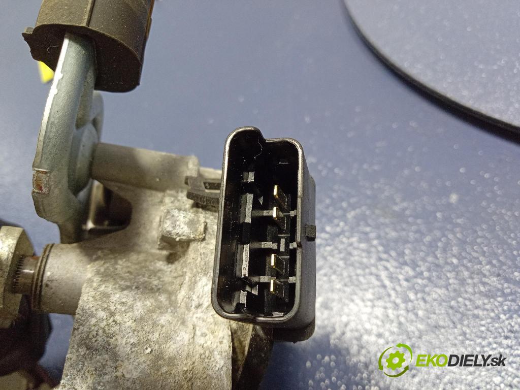Renault Kangoo 2016 mechanismus motorek Stěrače: před 8200409692