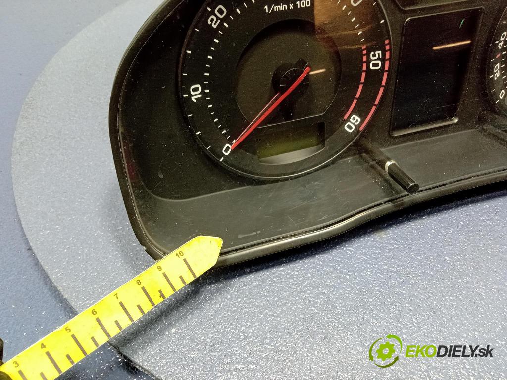 Skoda Superb 2004 prístrojovka/ budíky 3U0920841A
