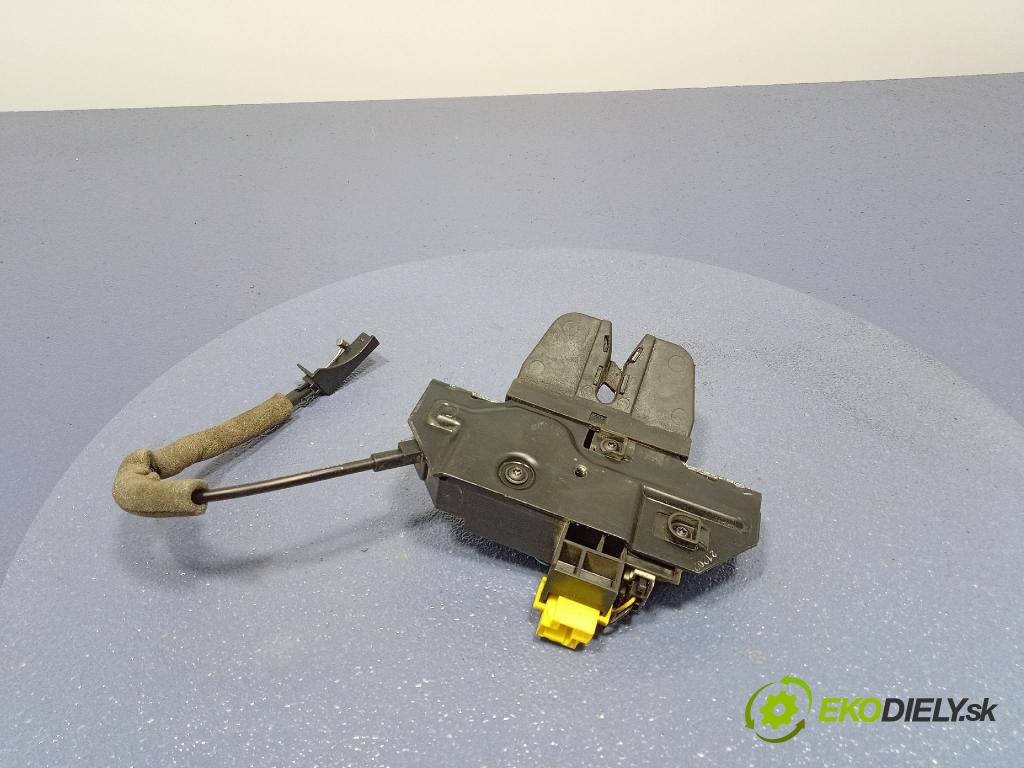 Opel Vectra 2002 zámek Klapky: kufr 09180104