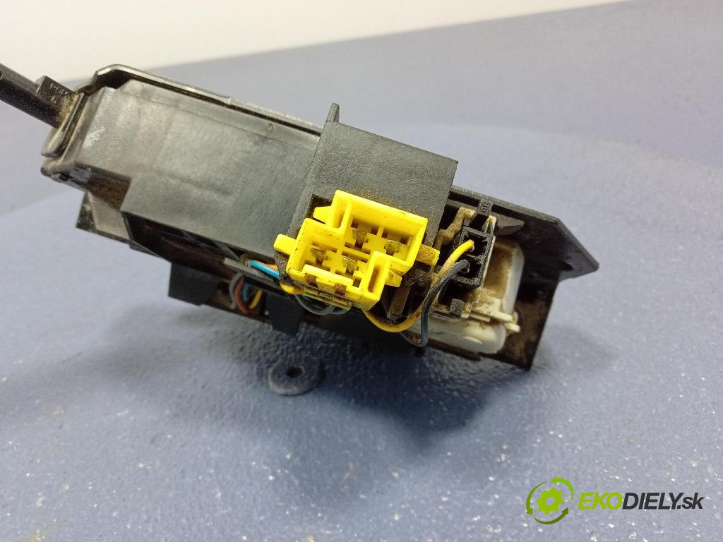 Opel Vectra 2002 zámek Klapky: kufr 09180104