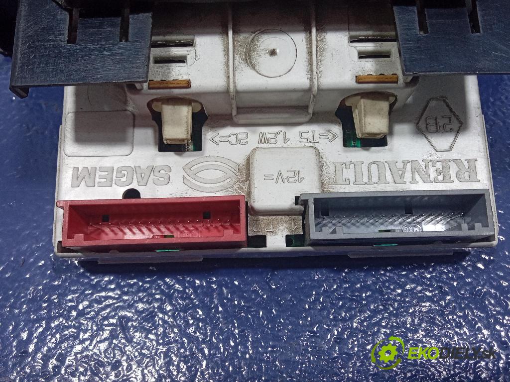 Nissan Primastar 2004 Zobrazit: Rádio: / GPS 8200028364