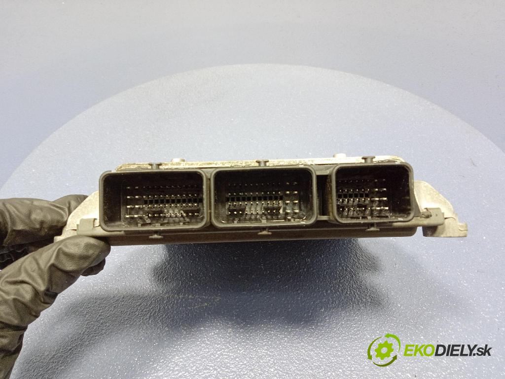 Peugeot 407 2005 riadiaca jednotka Motor: 9660781080