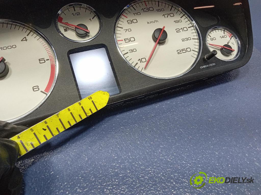 Peugeot 407 2005 prístrojovka/ budíky 9658138580