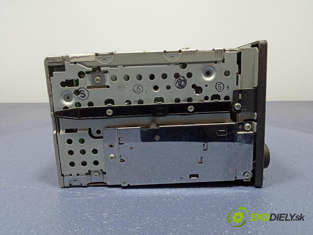 Volvo V40 t4 2003 Radio I Navigácia: P30623407