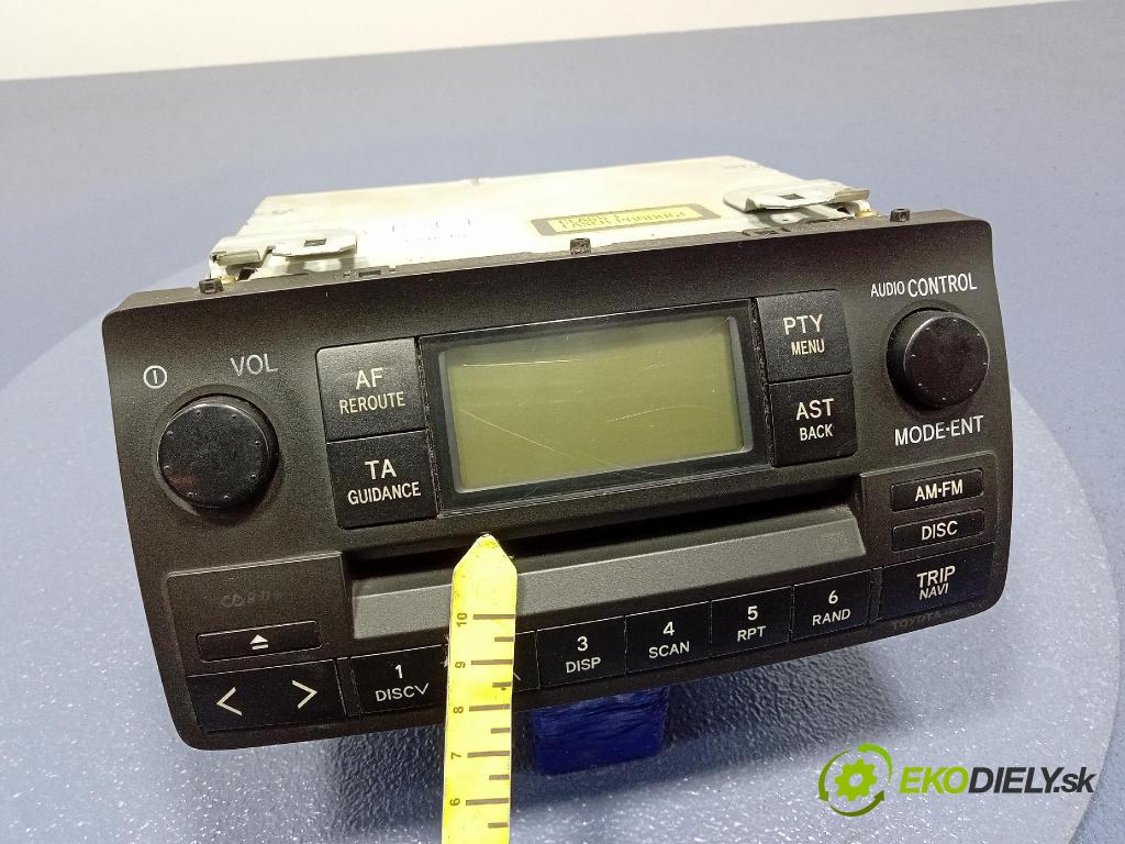 Toyota Corolla 2002 Radio I Navigácia: 86120-02260