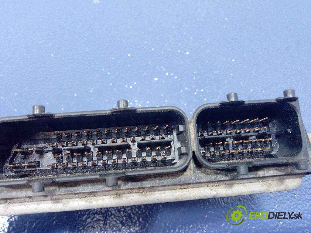 Fiat Panda 2008 riadiaca jednotka Motor: 51793113