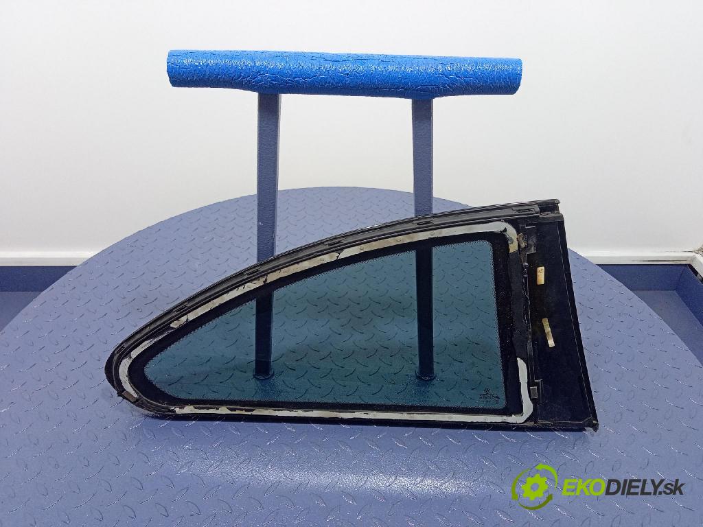 Bmw M2 2019 sklo Karoséria: zad 01