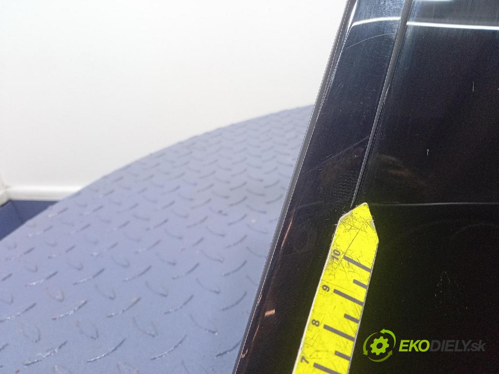 Bmw M2 2019 sklo Karoséria: zad 01